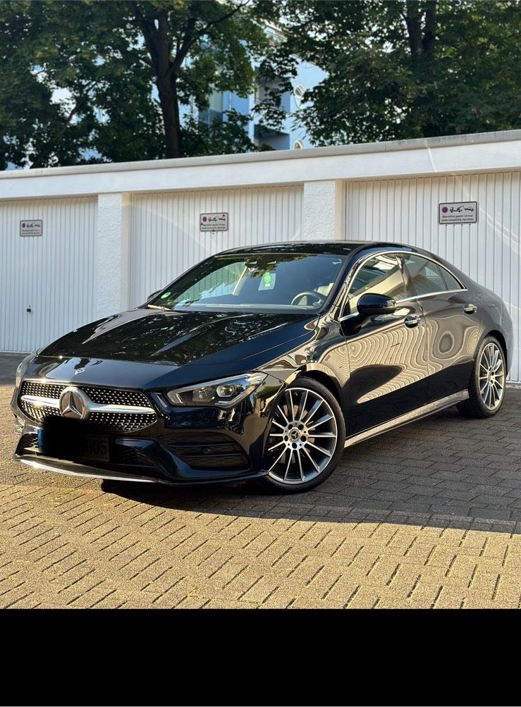 MERCEDES-BENZ Cla 200 Amg Line / 19 Zoll / Ambiente/ Lic...