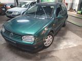 Volkswagen Golf 1.6 Trendline erst 112tkm  ,Klima - Volkswagen Golf: 6er
