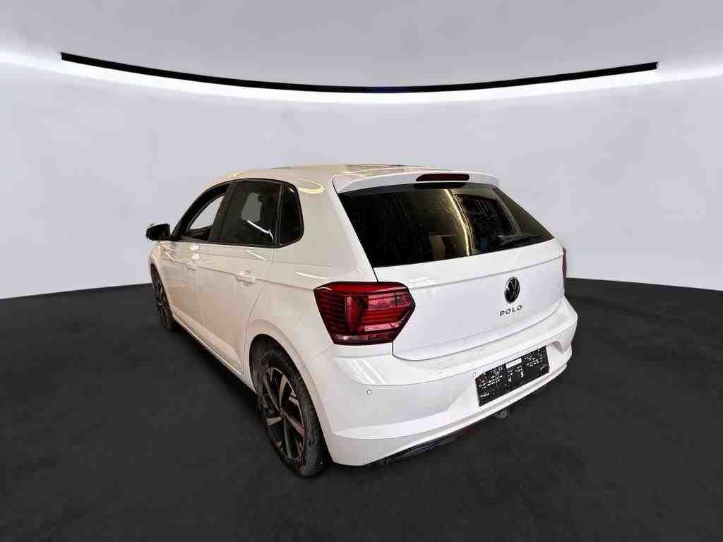 Fahrzeugabbildung Volkswagen Polo TSI Comfortline LED CarPlay Klima ACC PDC S