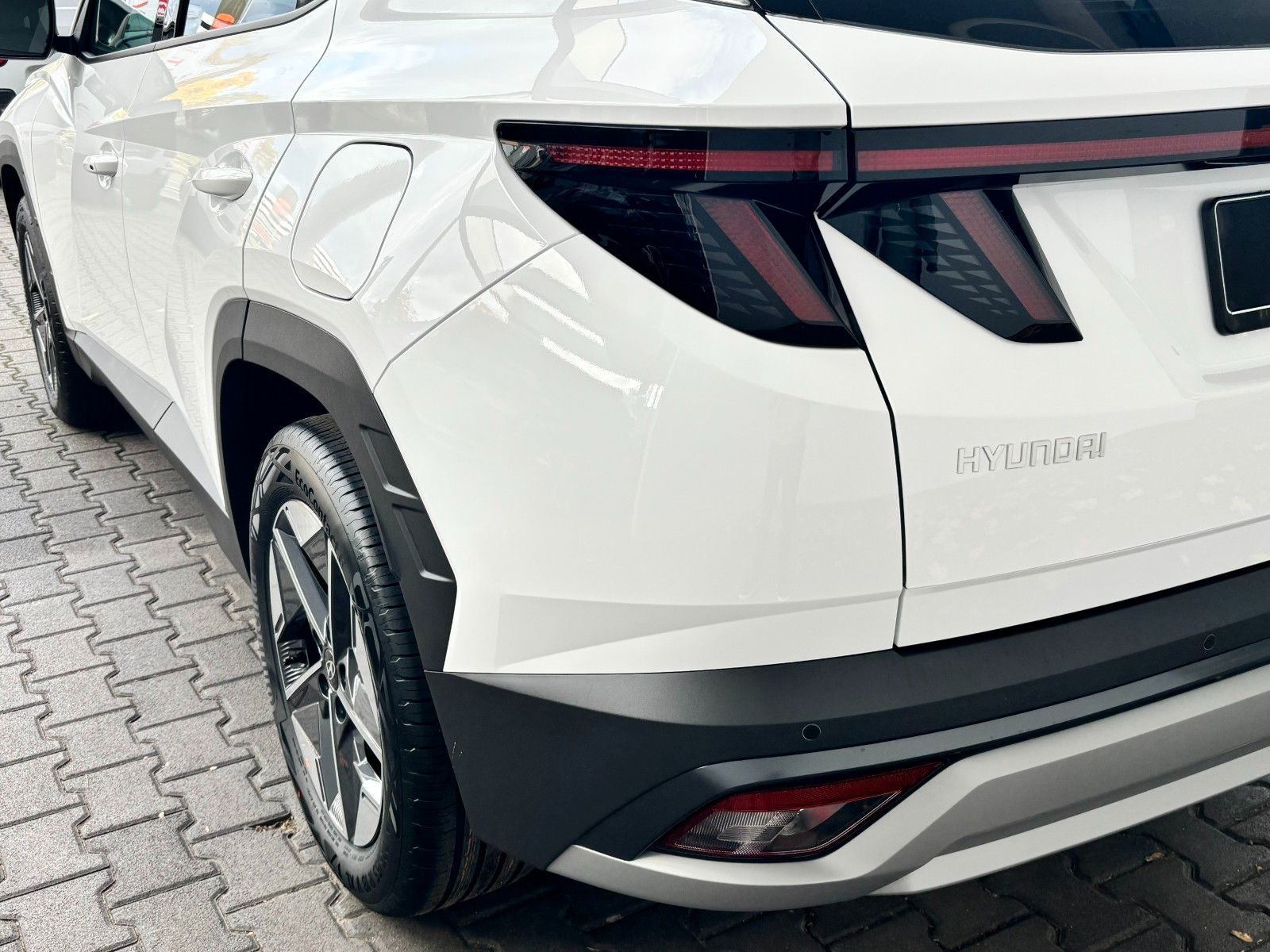 Fahrzeugabbildung Hyundai Tucson 1.6 T-GDI Trend Kamera,LED,Navi,SHZ,ACC