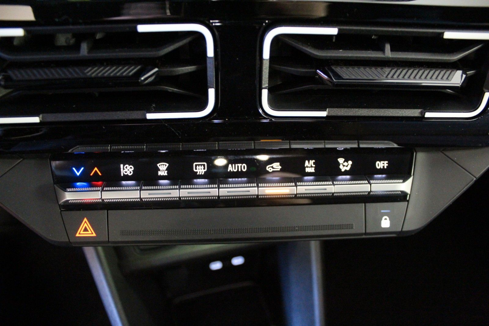 Fahrzeugabbildung Renault R 5 150 Comfort Range Techno  *Vollausstattung*