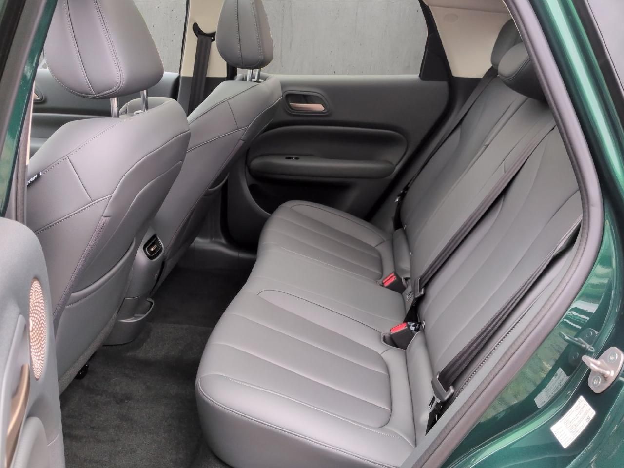 Fahrzeugabbildung GWM GWM Ora 5 SUV 1.5 Turbo HEV ncl. Panoramaglasdac