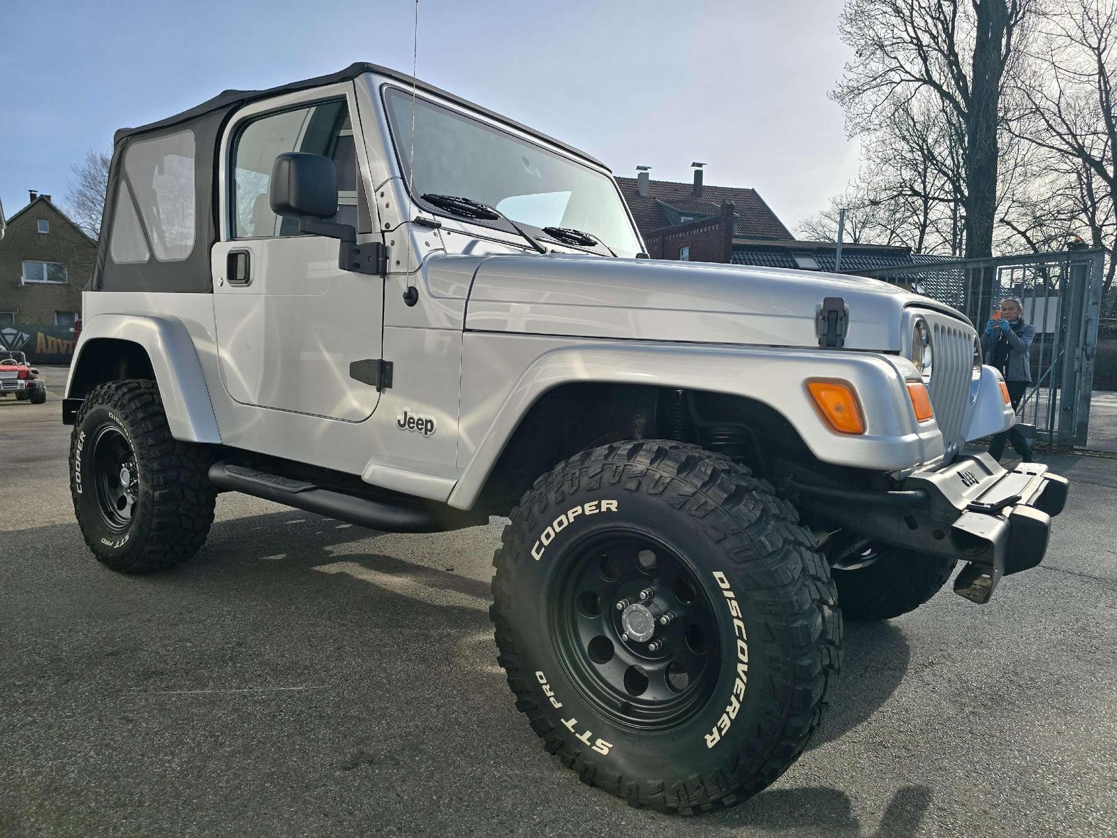 Jeep Wrangler Wrangler 4.0 Autm. BIG SAHARA