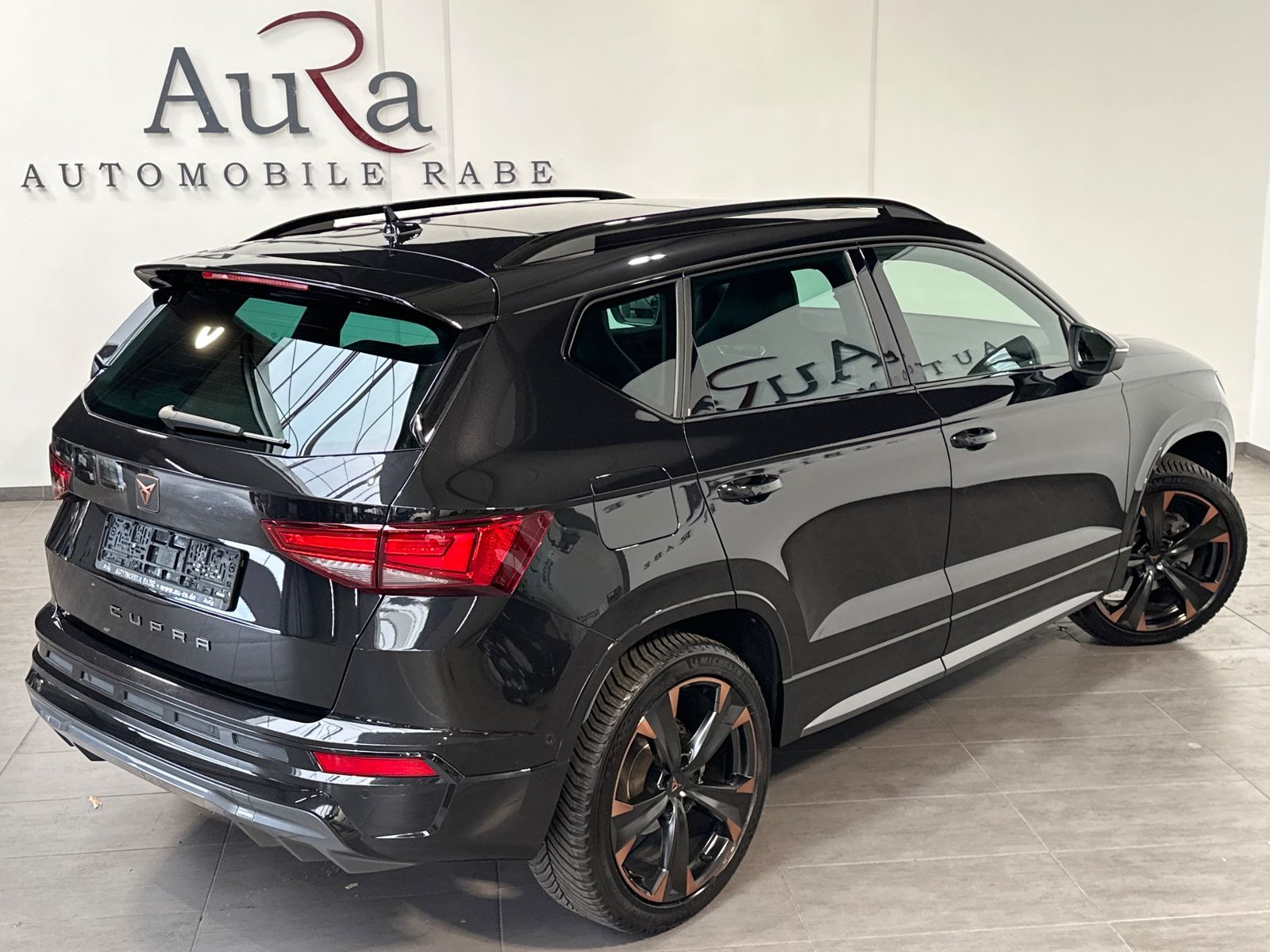 Fahrzeugabbildung CUPRA Ateca 2.0 TSI 4Drive Tribe Edition NAV+LED+PANO