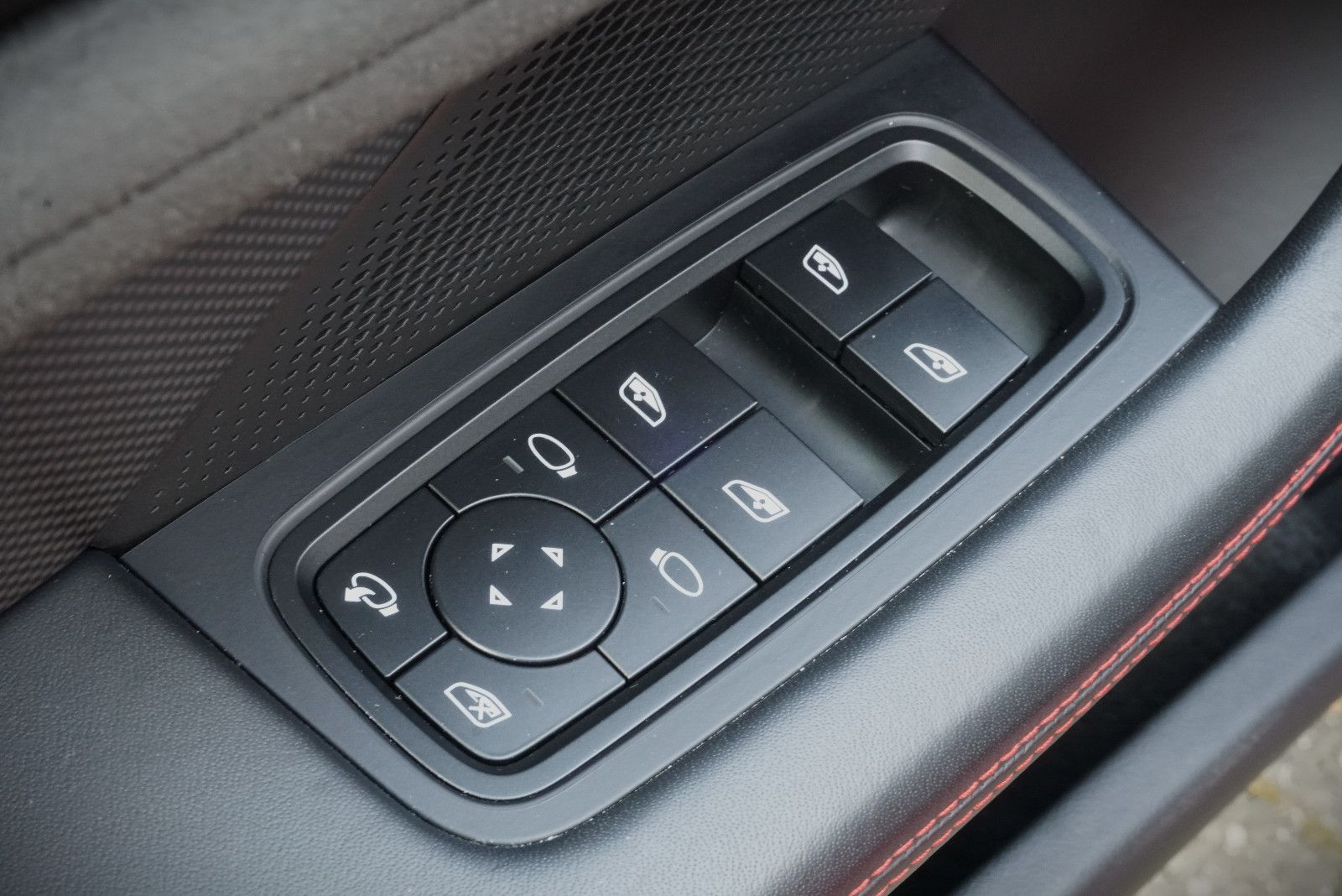 Porsche Taycan - Bild 31