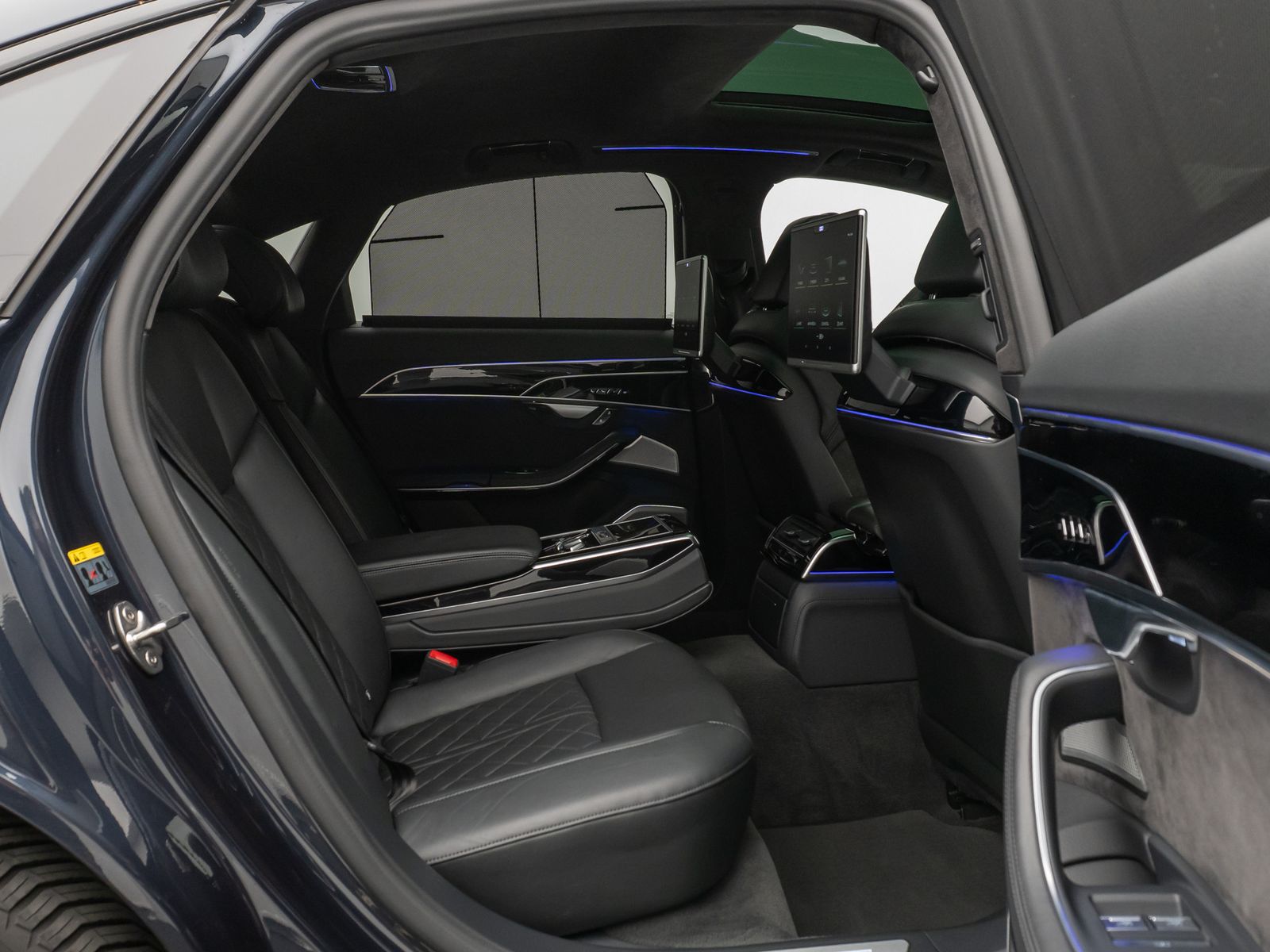 Fahrzeugabbildung Audi A8 50 TDI quattro S-Line Pano B&O Fond Entertain
