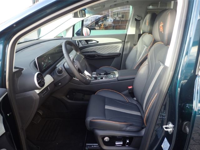 Fahrzeugabbildung DFSK Forthing 4 U Tour Noble 1,5T 7Sitzer Shz Pano LE
