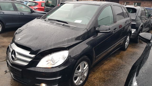 Mercedes-Benz B 160 Automatik Sportpaket