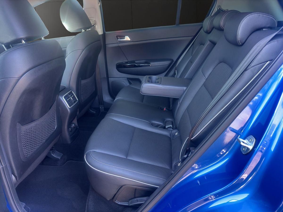 Sportage Platinum Edition 4WD PANO NAVI LED