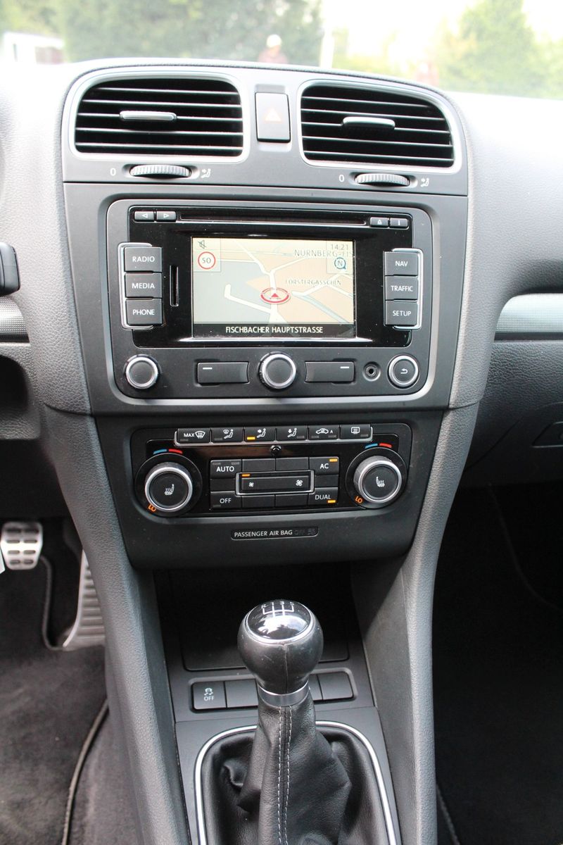 Golf VI 4 -Türen 1,6 TDI Style, Bestzustand!
