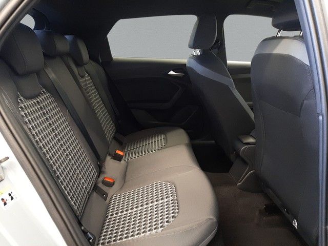 Fahrzeugabbildung Audi A1 allstreet 30TFSI S-tronic LED Kamera 17"