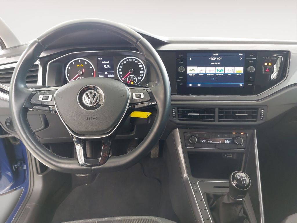 Fahrzeugabbildung Volkswagen Polo 1.0 TSI  Highline LED ACC,SH,Climatronic