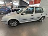 Volkswagen Golf 1.6 Basis TÜV 08-2028 - Volkswagen Golf aus 2000: 1.6