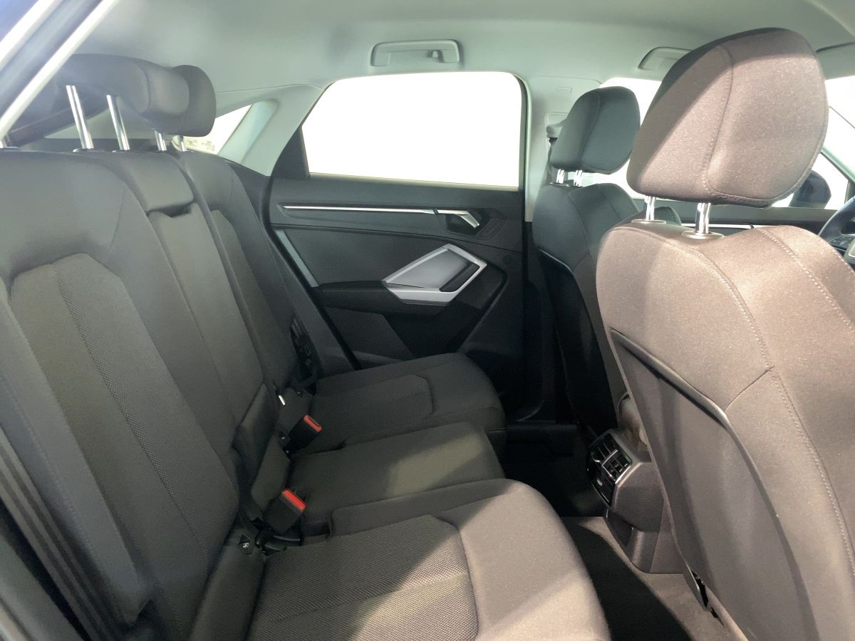 Audi Q3 Sportback 45 TFSI e S tronic+Navi+Led+Ahk+Vir foto 9