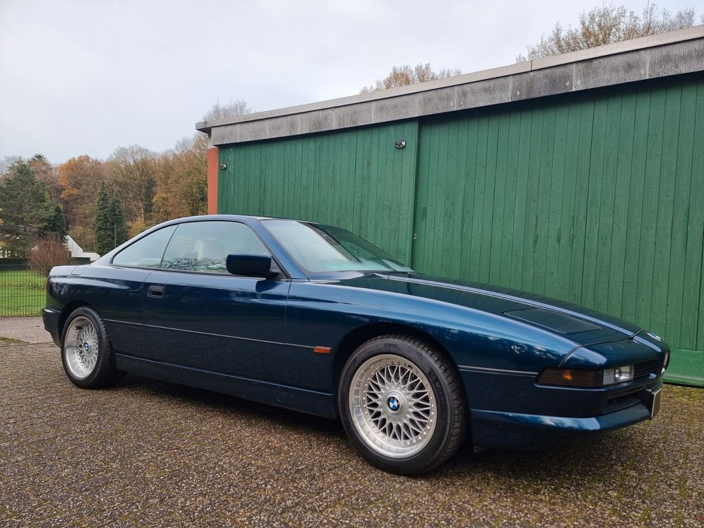 BMW 840