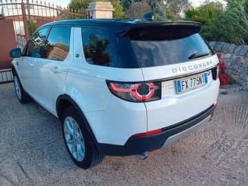 Land-Rover Discovery Sport - 6