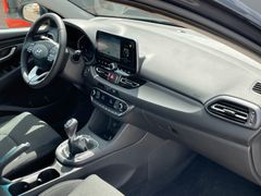 Fahrzeugabbildung Hyundai i30 1.0 T-GDI Edition 30+ *Navi*CarPlay*CAM*LED*