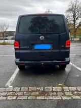 Volkswagen VW T5 Caravelle Bus 8 Sitzer - Volkswagen T5 Caravelle aus 2012