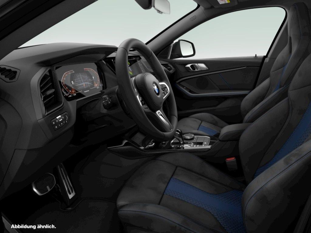 BMW 220i M Sport HUD PANO RFK NAVI LED
