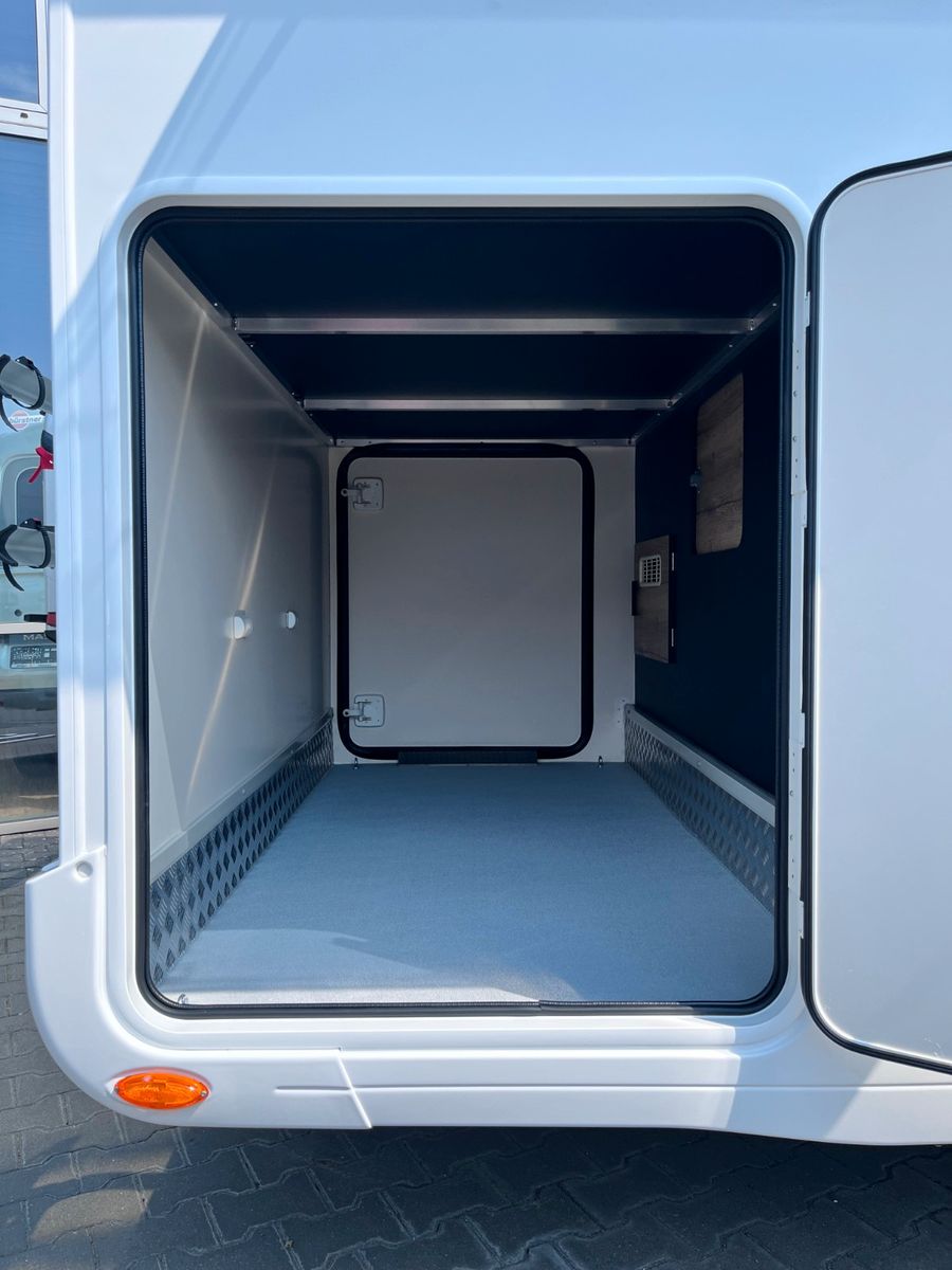 Fahrzeugabbildung XGO Dynamic 98 P Modell 2026 ALL-IN