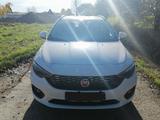 Fiat Tipo 1.4 T-Jet 120PS NAVI/AHK/PDC/SZH/SCHECKHEFT - Fiat Tipo von privat