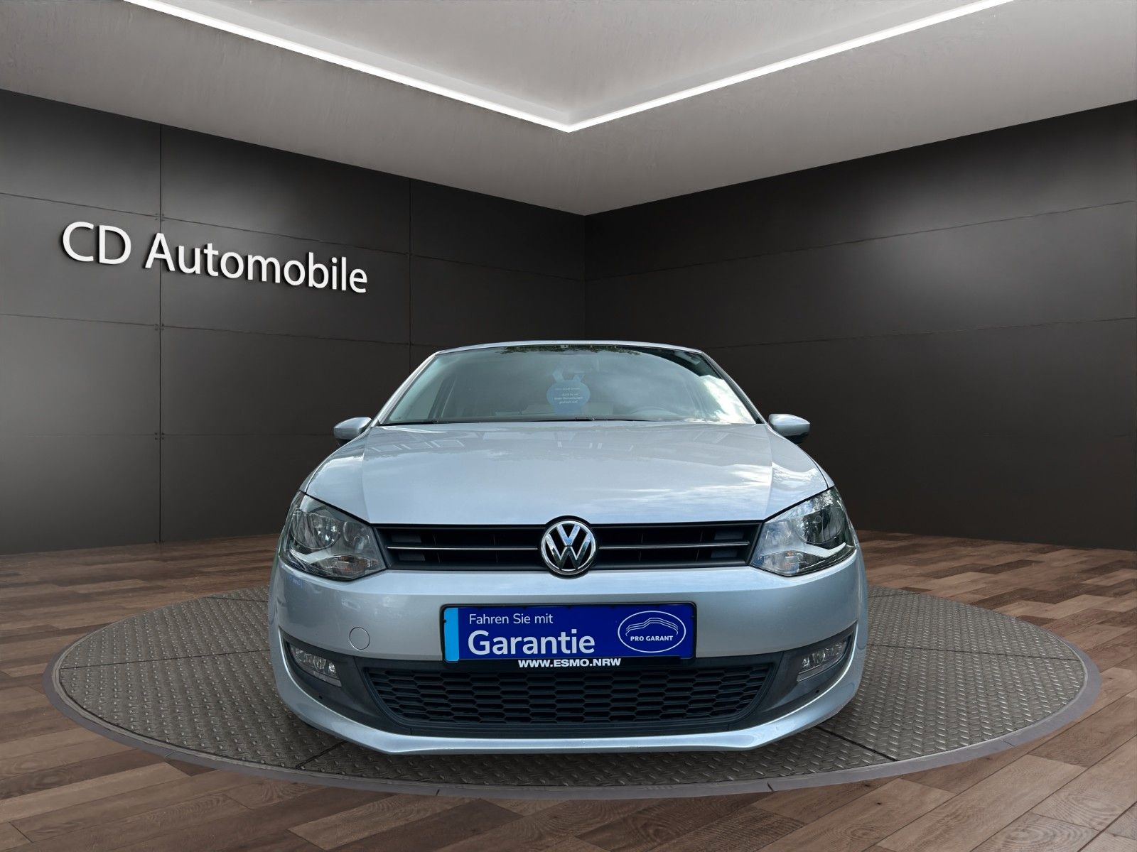 Fahrzeugabbildung Volkswagen Polo V Comfortline Klimaaut./Sitzheuzung/TÜV NEU