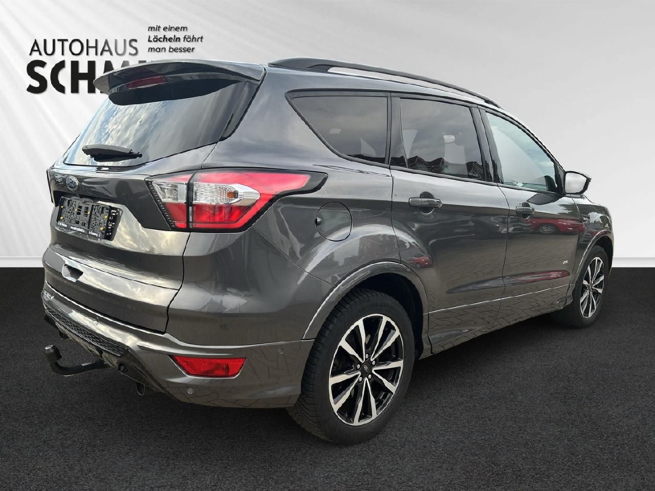 Fahrzeugabbildung Ford Kuga ST-Line, AHK