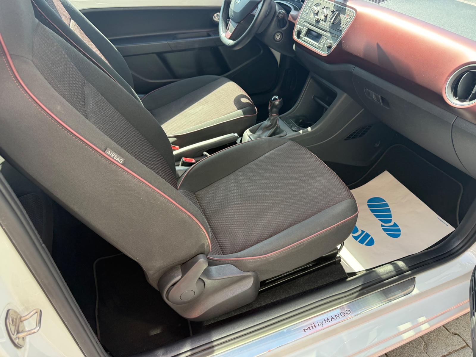 Seat Mii Chic 1.0 Chic Ecomotive, by MANGO