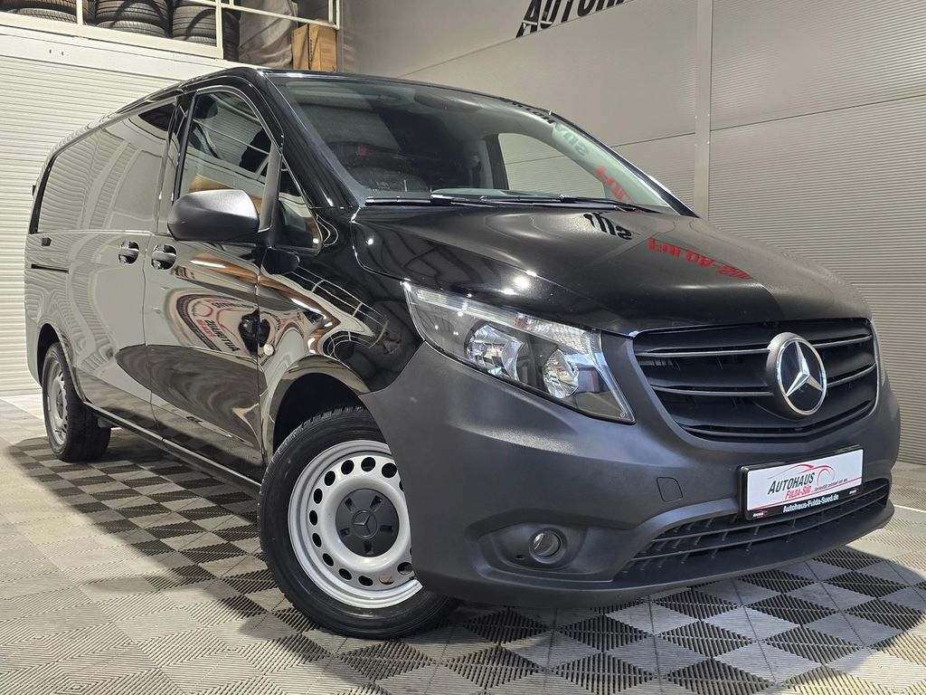 Image of Mercedes-Benz Vito
