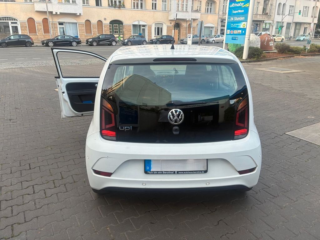 Image of Volkswagen up!