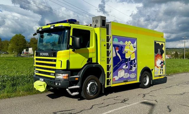 Scania 124C 420 4x4 Feuerwehr