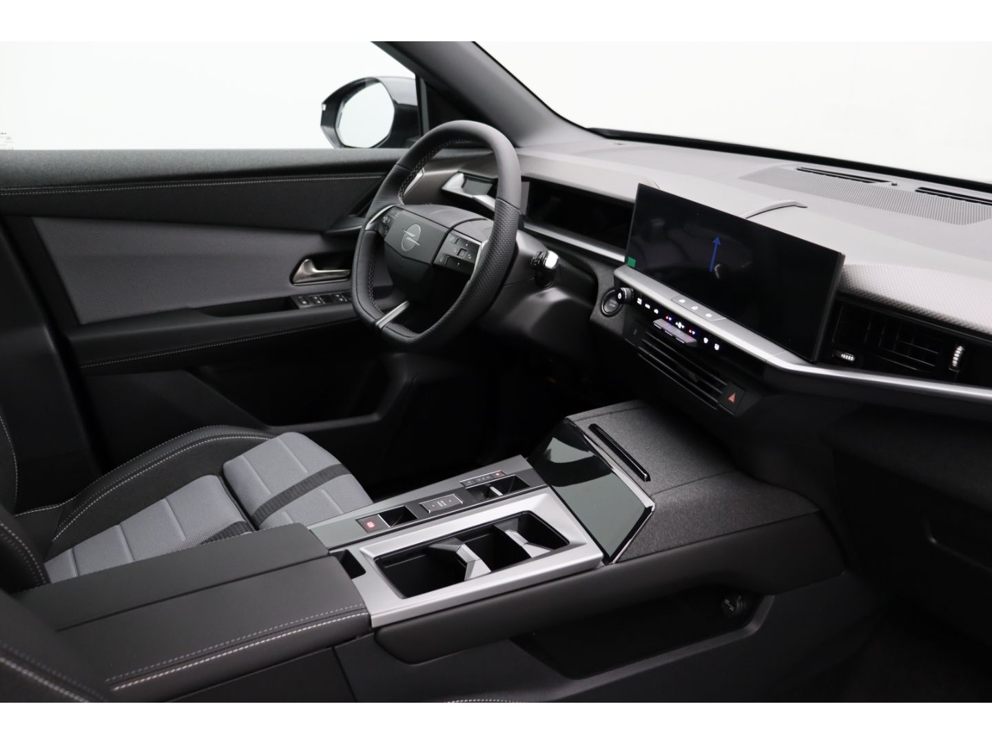 Fahrzeugabbildung Opel Grandland 1.2 Mild-Hybrid 107kW GS ACC,Kamera360