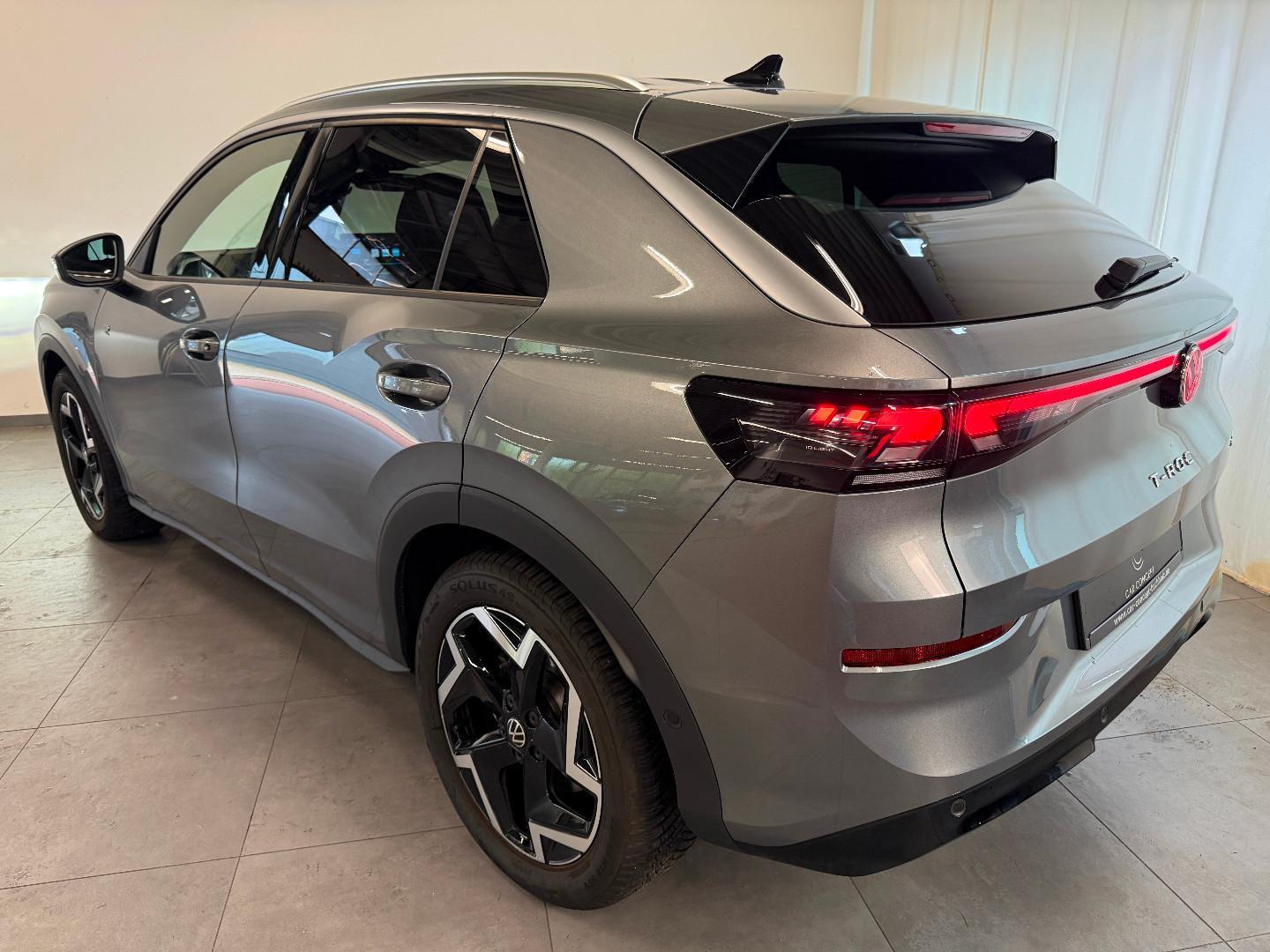 Volkswagen T-Roc 1.5 eTSI DSG R-Line ACC KAMERA KEYLESS, миниатюра 7