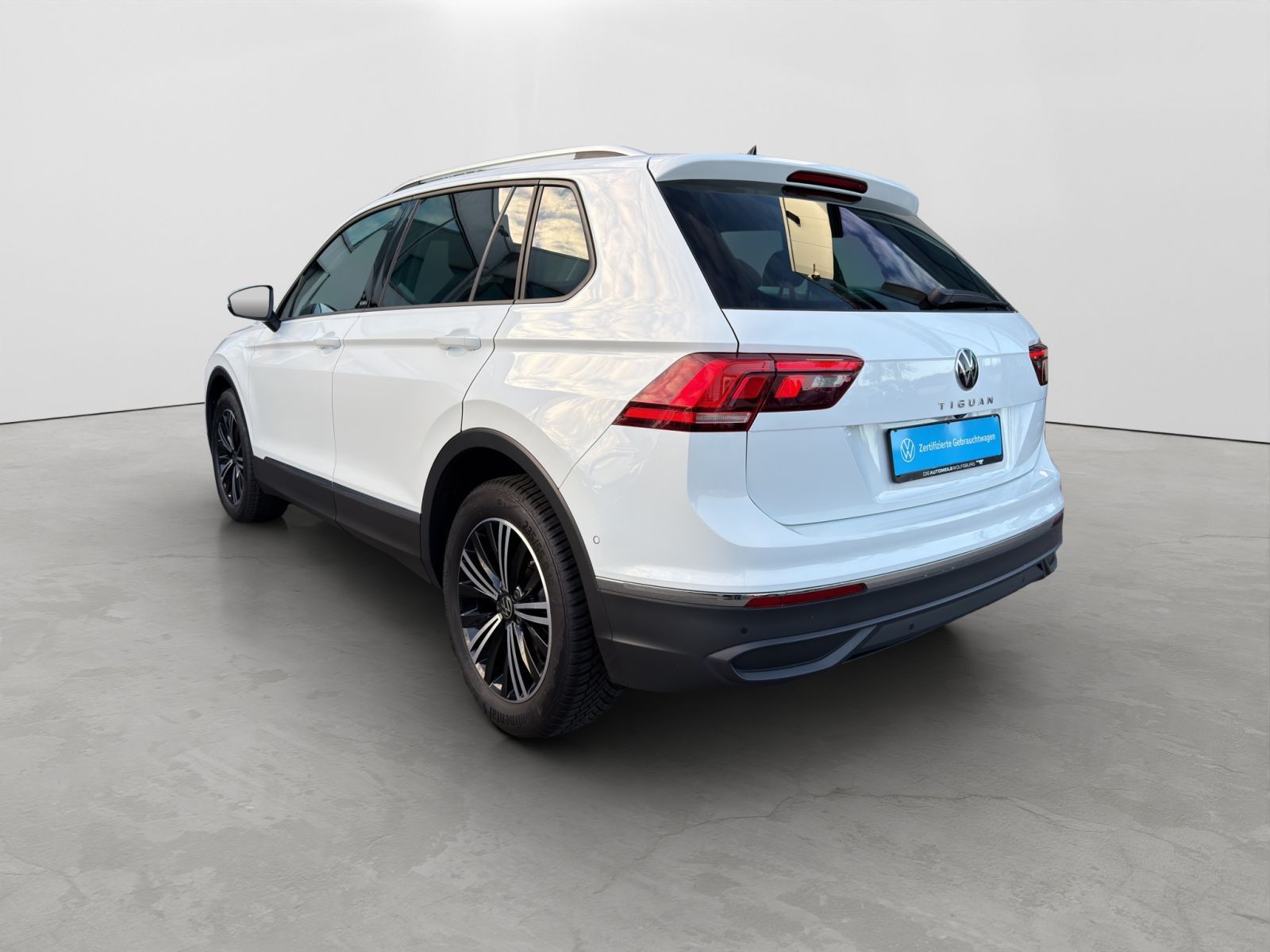 Volkswagen Tiguan 1.5 TSI DSG Active ACC Rückkam foto 3