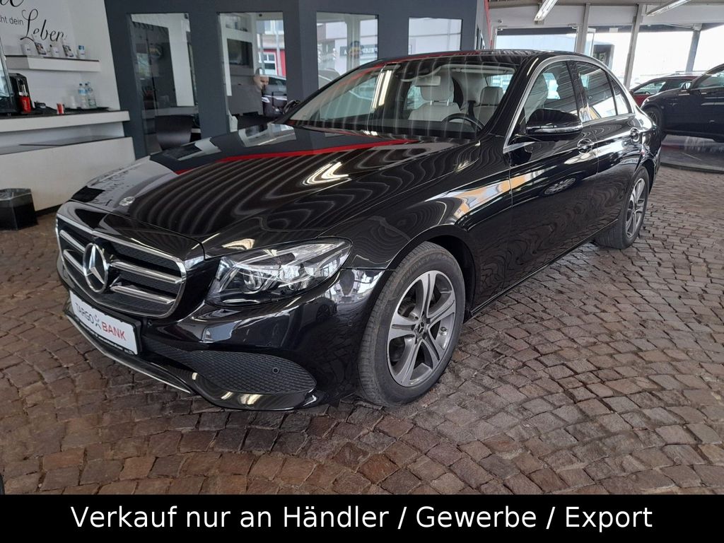 Mercedes-Benz E 200