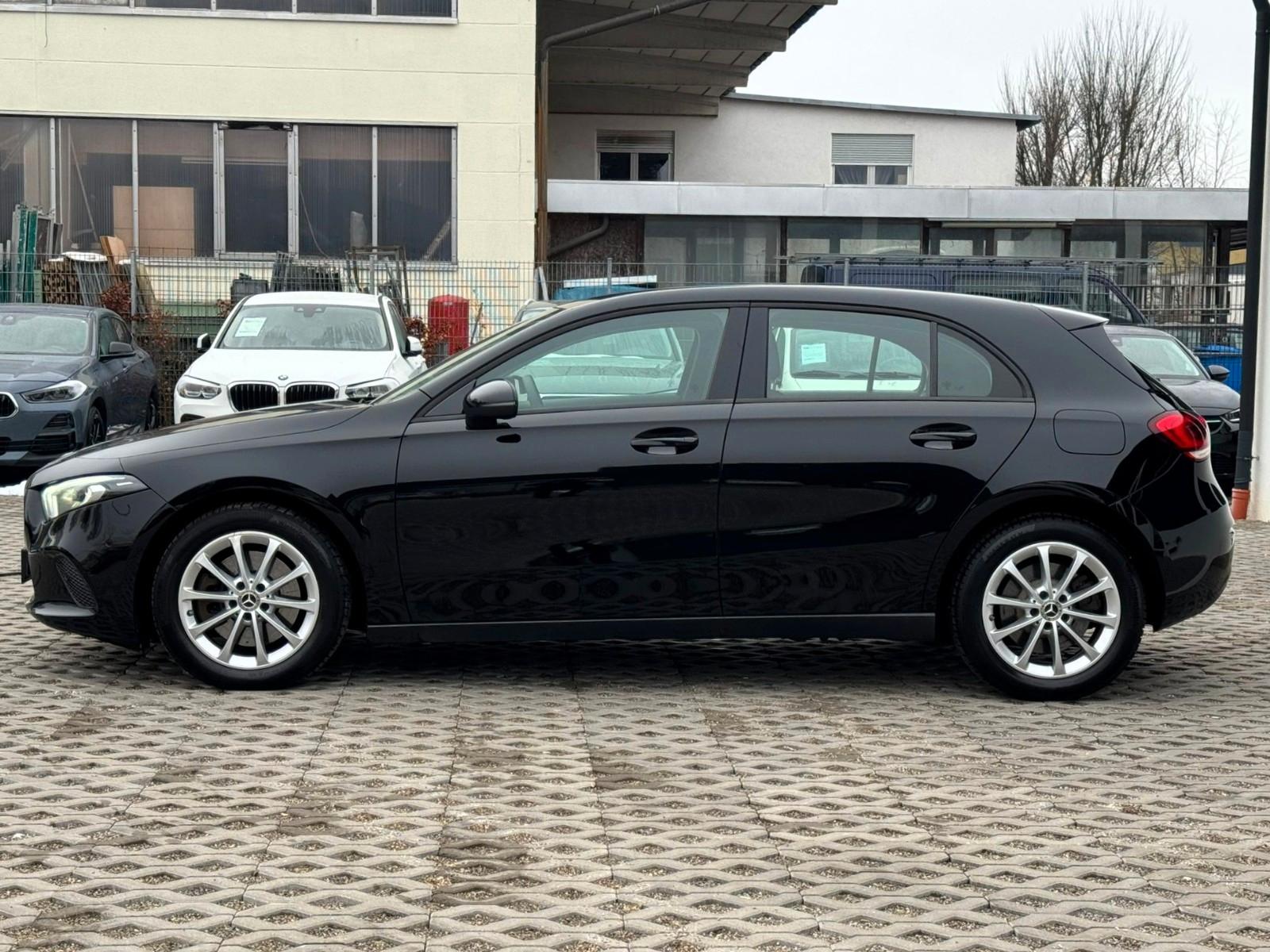 Mercedes-Benz A 250 e
