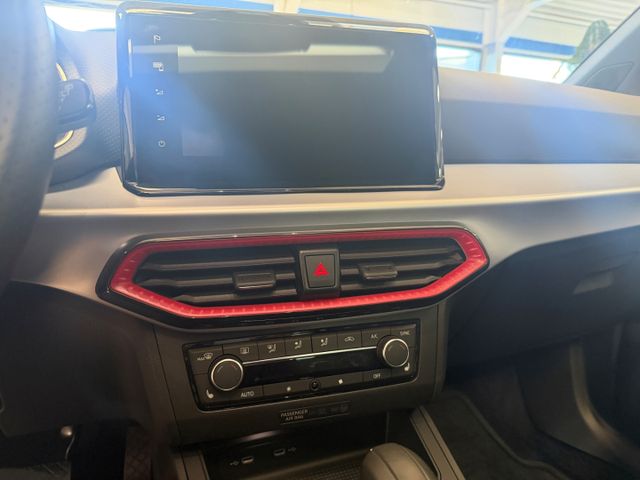 Ibiza FR Panorama Navi Digitales Cockpit LED ACC