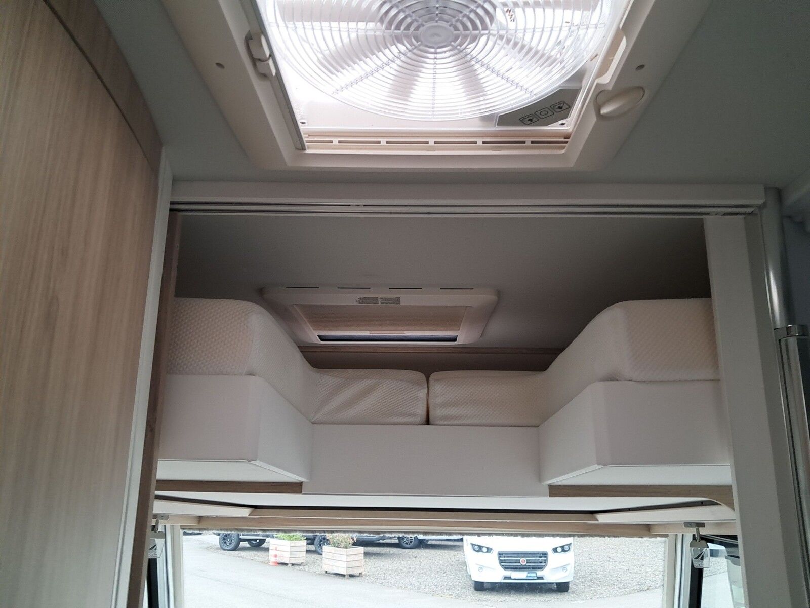 Fahrzeugabbildung Frankia F-Line I 680 Plus 4,5 t Volluftfeder,Leder,Klima