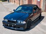 BMW Bmw e36 Cabrio 328i Tüv 06.2027/ Service f... - BMW 328 Cabrio E36 328i mit Benzin-Antrieb