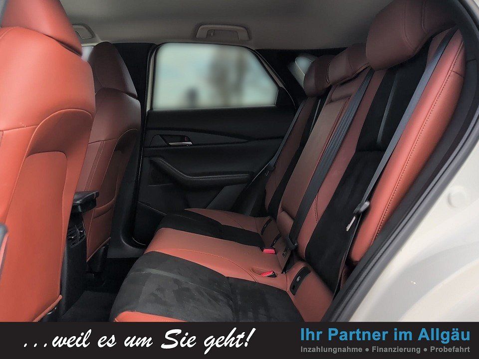 Fahrzeugabbildung Mazda CX-30 2.0L 150 SKY-G 6AT NAGISA !GARANTIE-06/30!