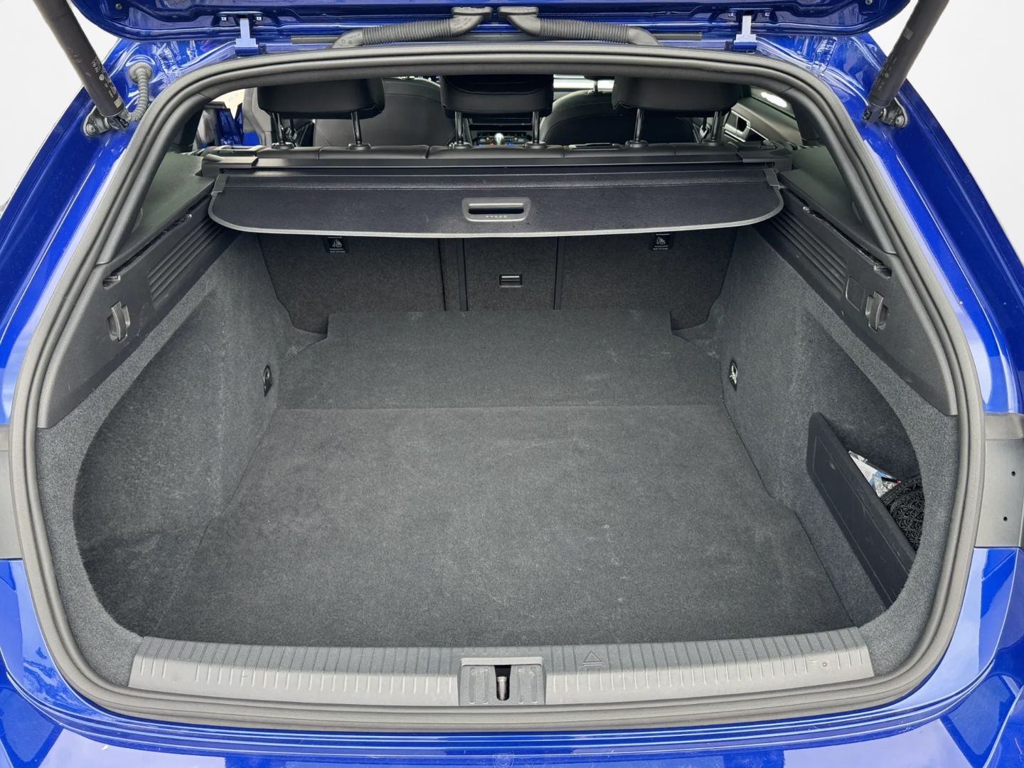 Arteon Shooting Brake 2.0 TDI DSG R-LINE *NAVI*