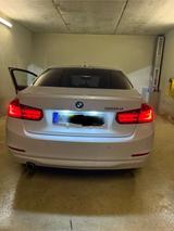 BMW F30 320d - BMW 320: F30