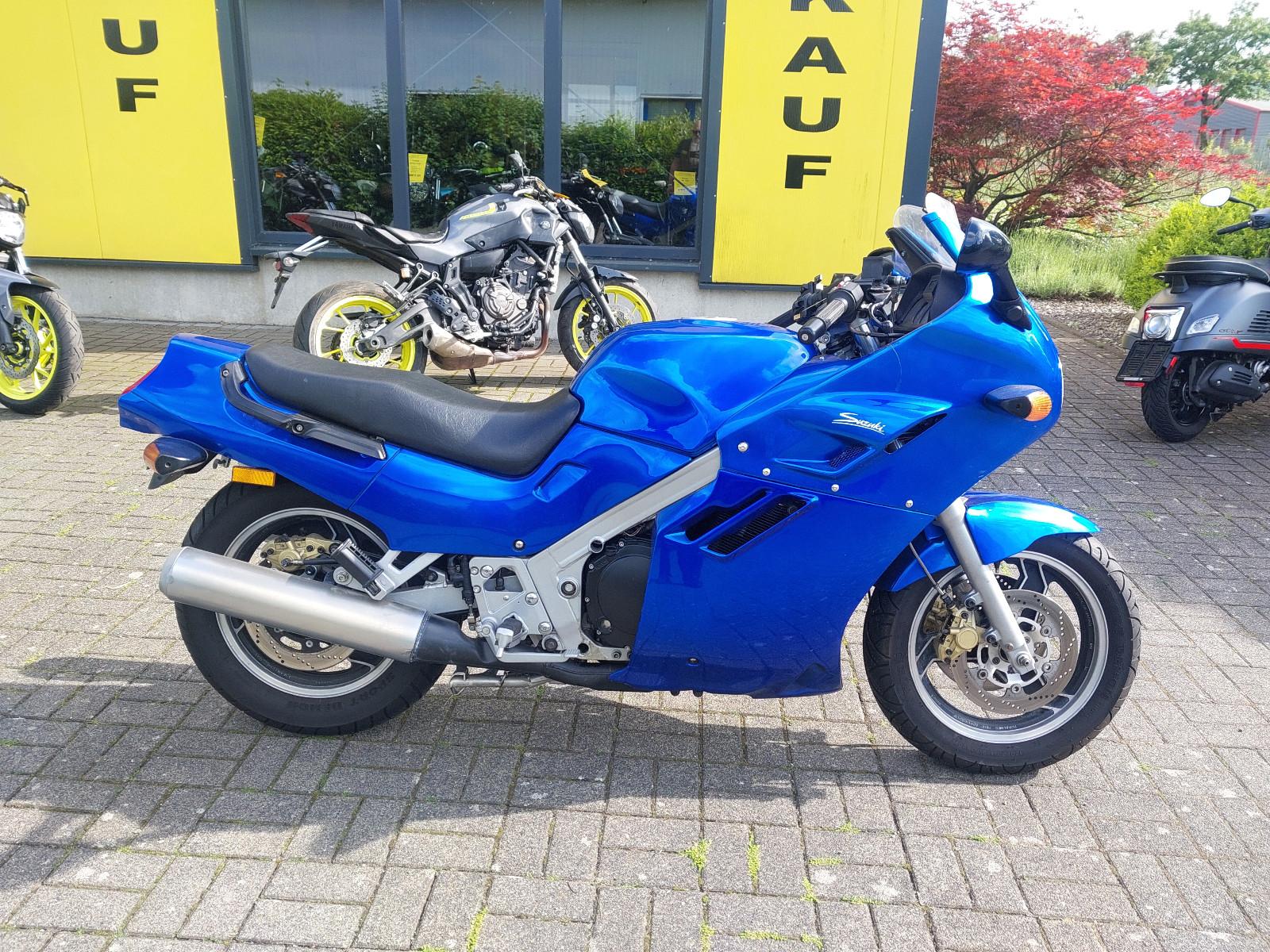 Suzuki GSX 1100F