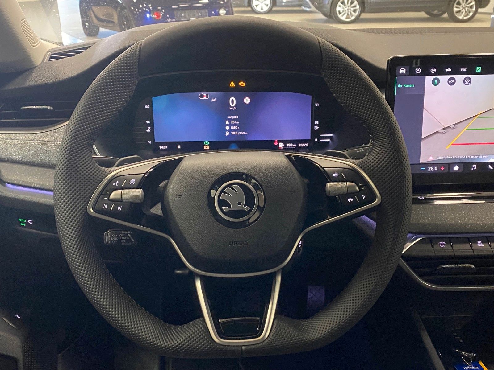 Fahrzeugabbildung SKODA Octavia 1.5 TSI MHEV DSG Selection+NAVI+AHK+ACC+