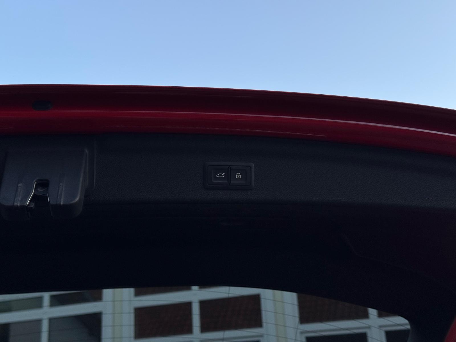 Audi Q3 35 TFSI S-line S-Tronic LED/Virtuell/SideAss, миниатюра 19