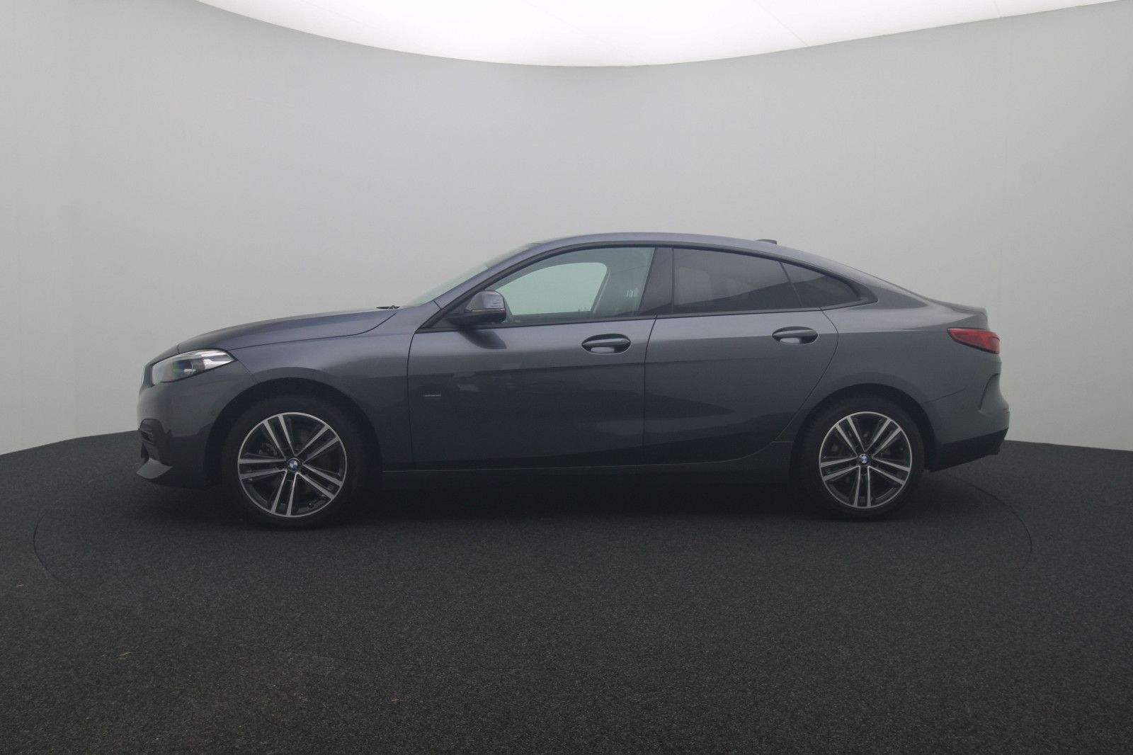 Fahrzeugabbildung BMW 218i Gran Coupe Advantage LED NAVI KAMERA