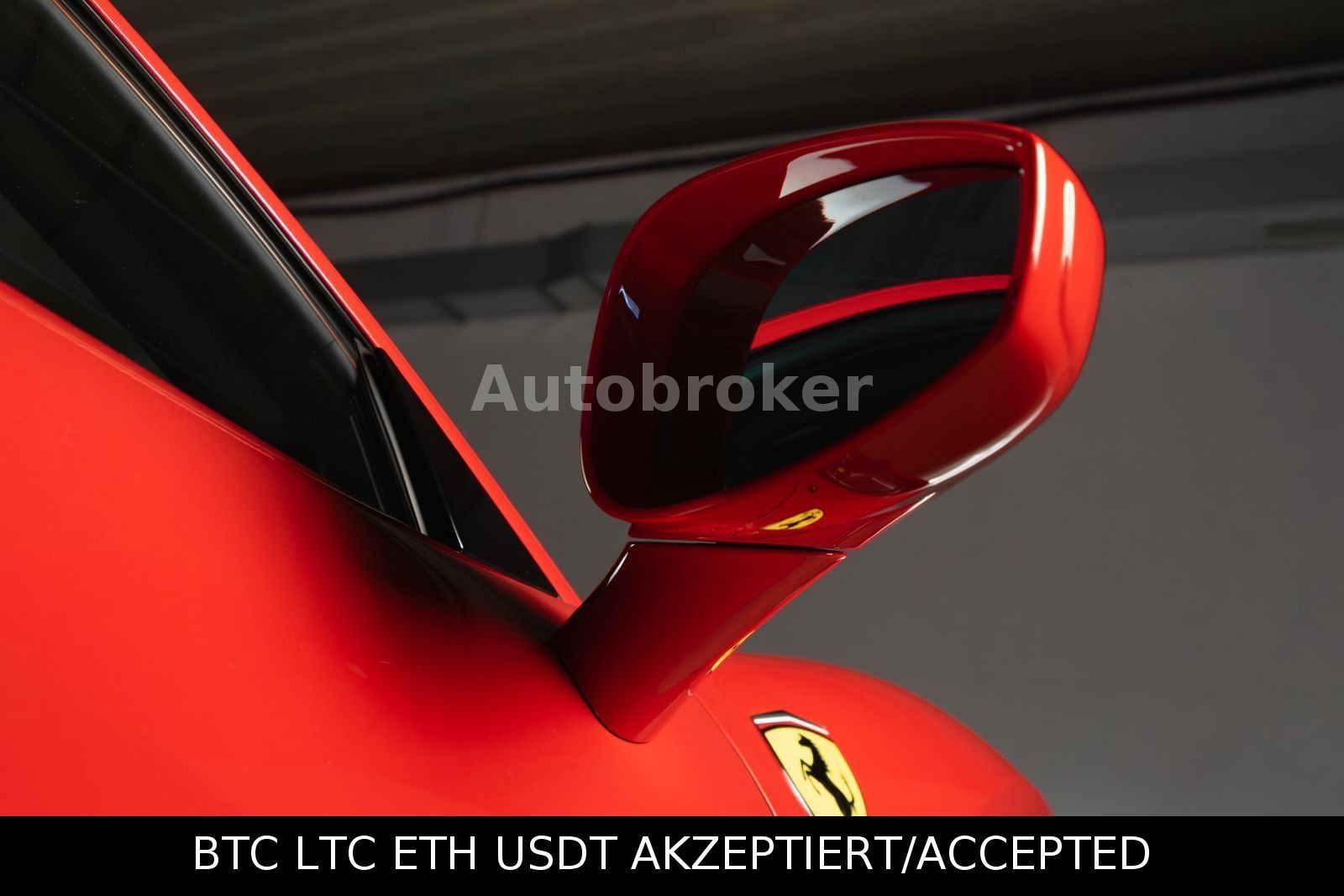 Ferrari F8 – pogled 13