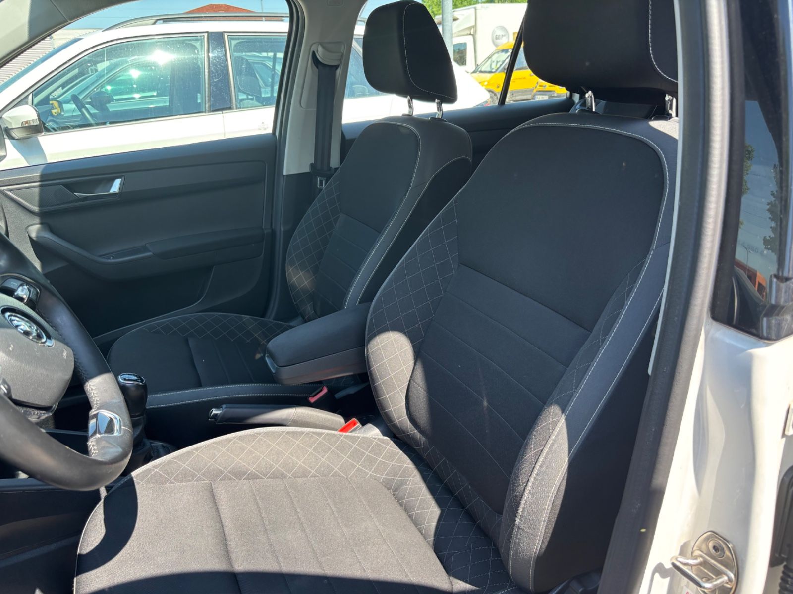 Fahrzeugabbildung SKODA Fabia Combi  1.0 TSI