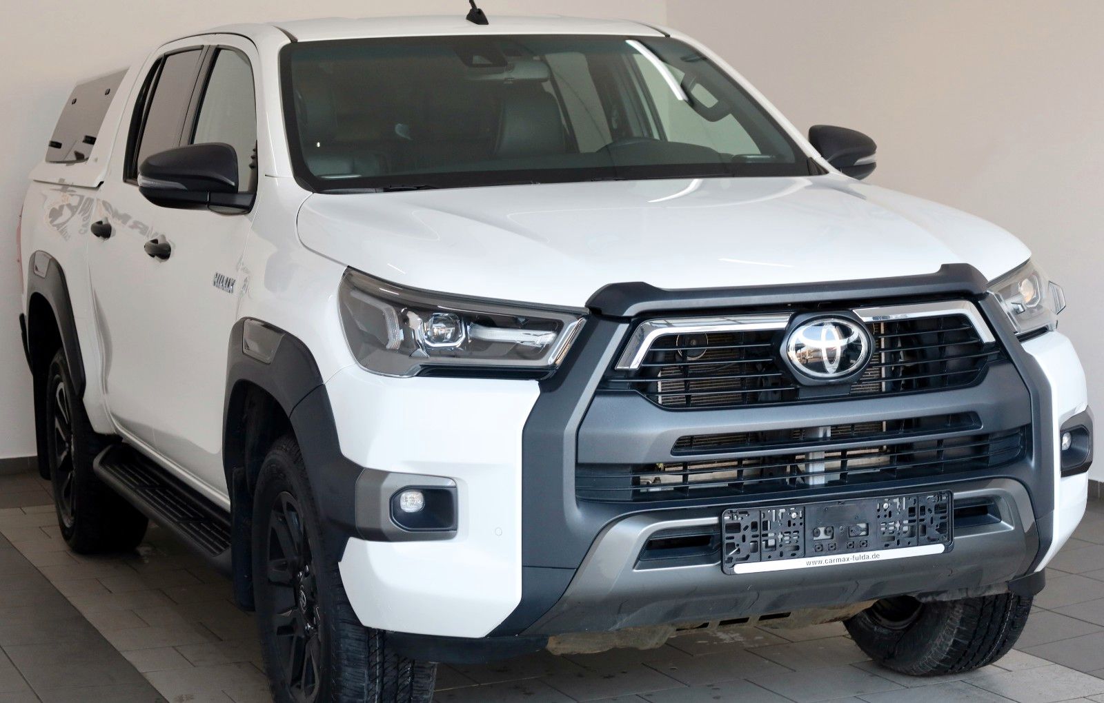 Fahrzeugabbildung Toyota Hilux 2.8 D-4D 4x4 Invincible,HardTop,Garantie