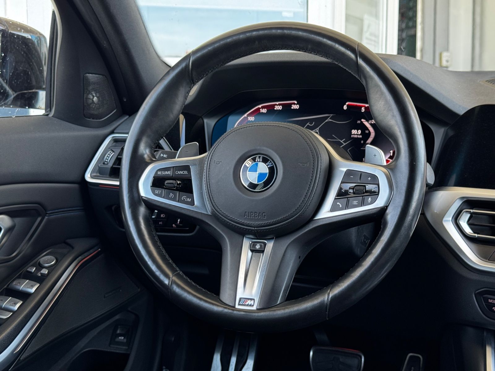 BMW 320d xDrive M-Sportpaket LED Navi Leder foto 20